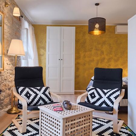 Luxury Apartment Fabris روفينج المظهر الخارجي الصورة